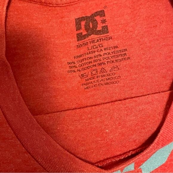 DC Skater T-Shirt - Picture 2 of 2